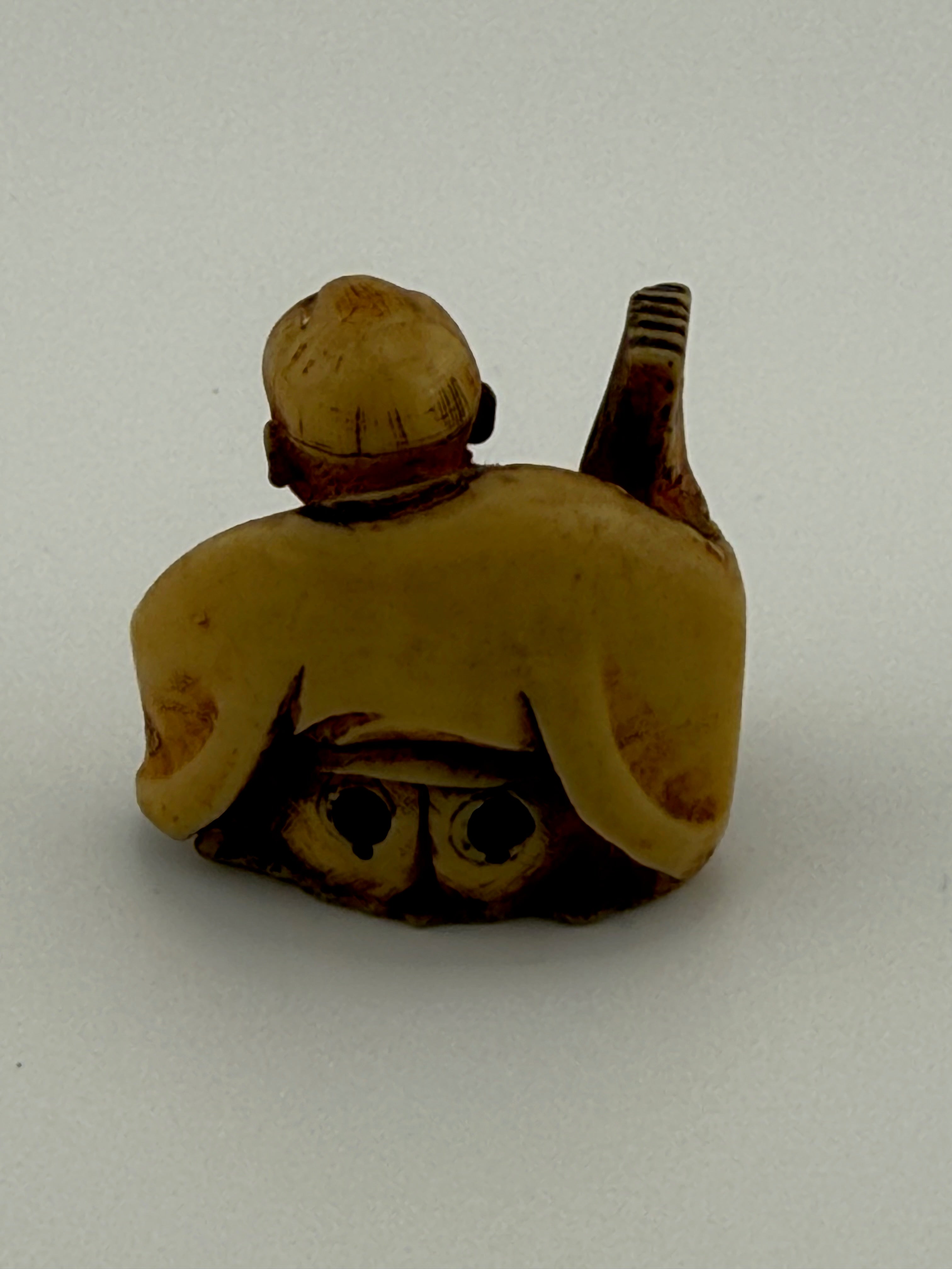 Antique Japanese Netsuke - Crouching Man with Rake, Bone or Ivory Substitute, Unsigned, 1.5"
