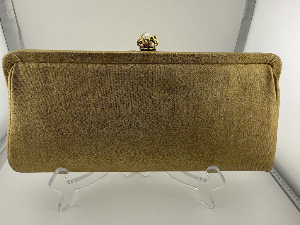 Vintage 1960s Gold Lamé Evening Clutch with Pearl and Gold Scrollwork Kiss-Lock Clasp