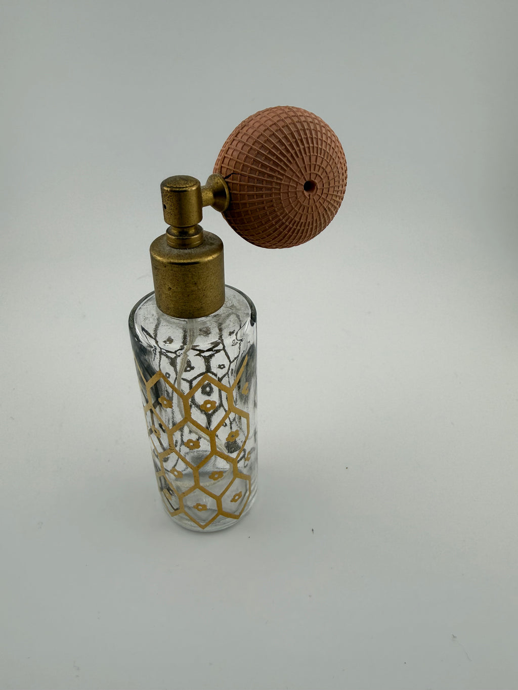 Vintage Glass Perfume Atomizer with Gold Honeycomb Lattice Design and Pink Rubber Squeeze Bulb