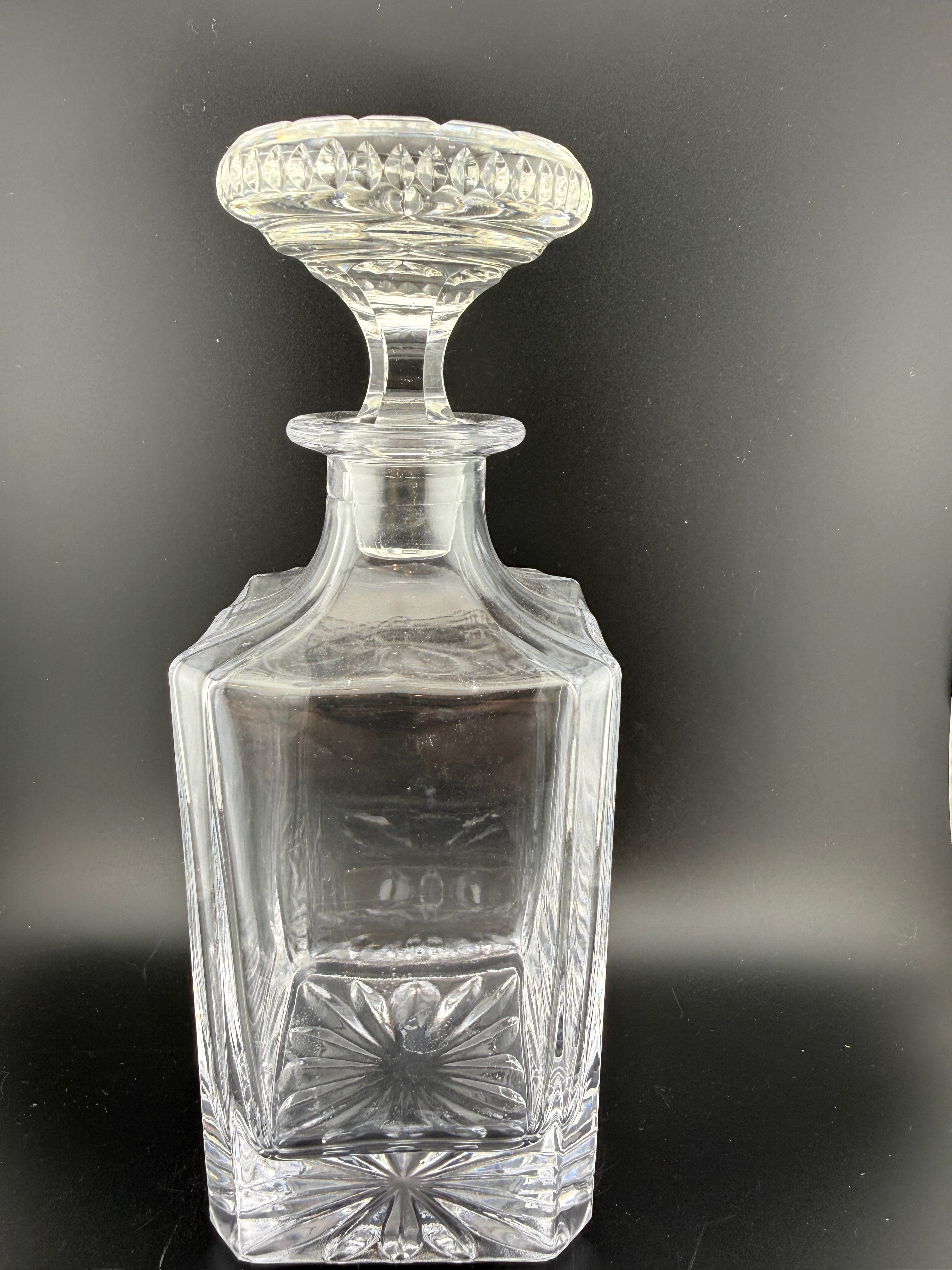 Crystal Square Decanter with Stopper — 10"