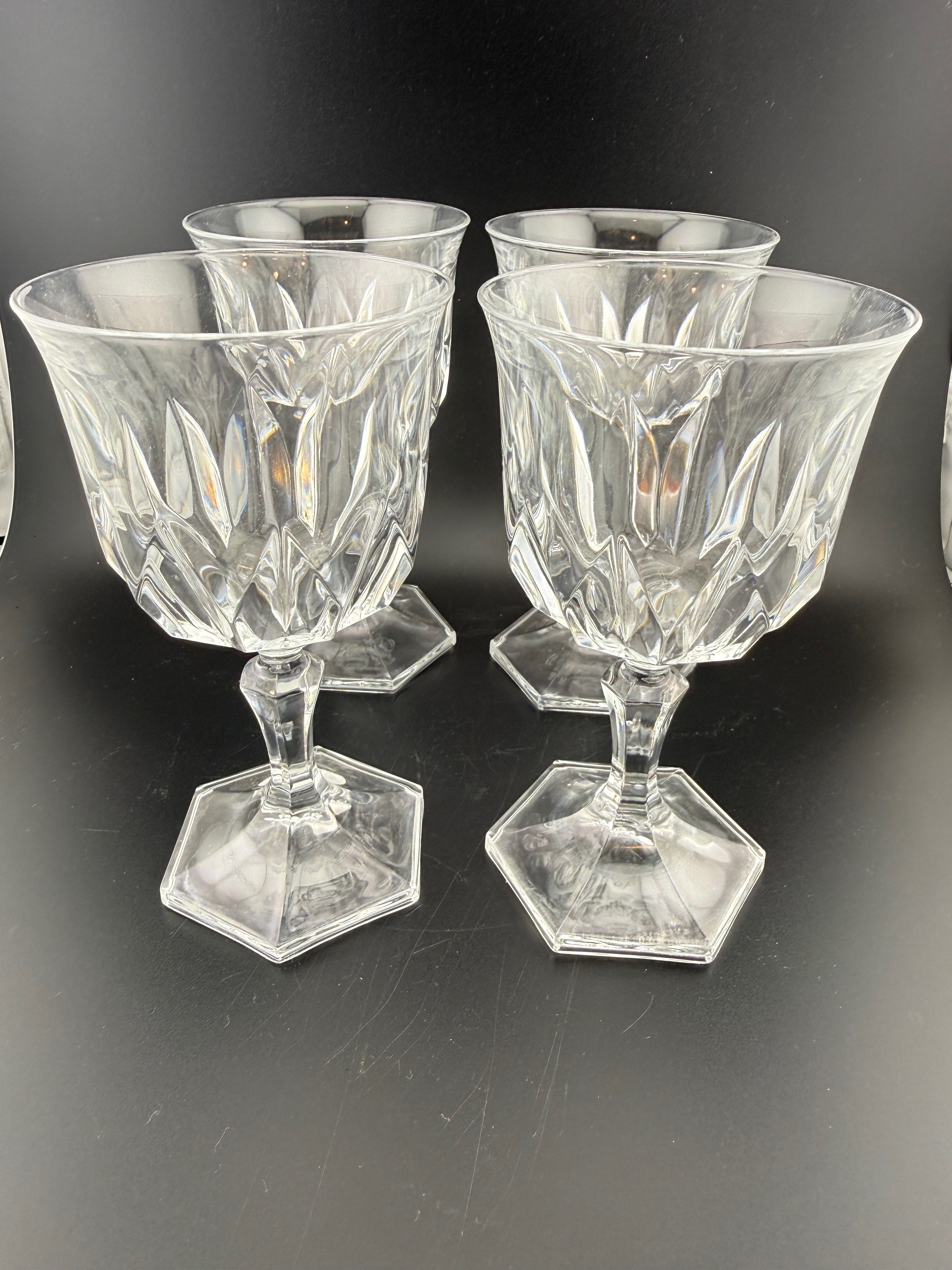 Set of 4 Cut Crystal Wine Goblets — 5" x 3"