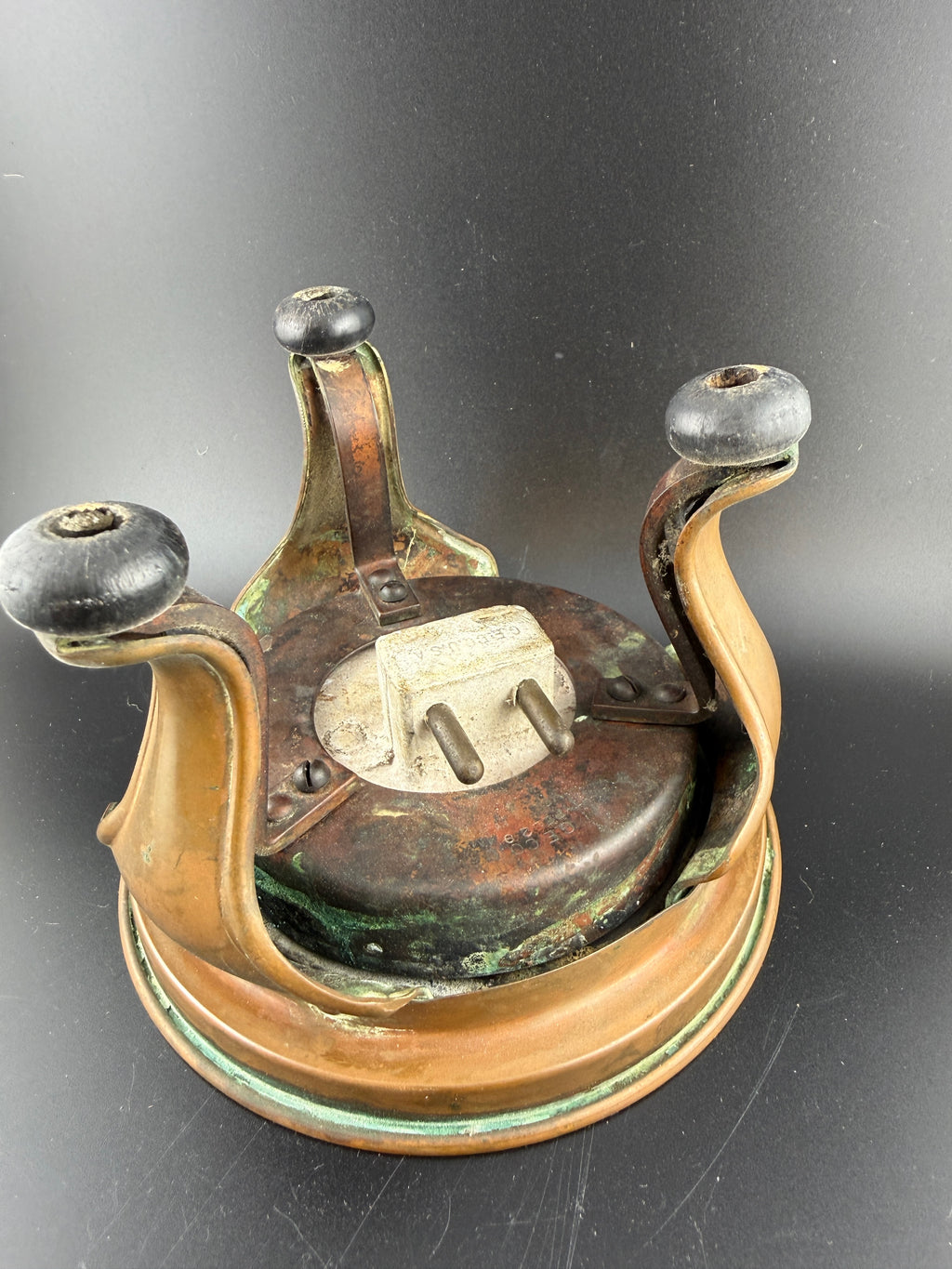 Antique Copper Electric Kettle with Heating Stand – Gooseneck Spout, Ebonized Wood Handle