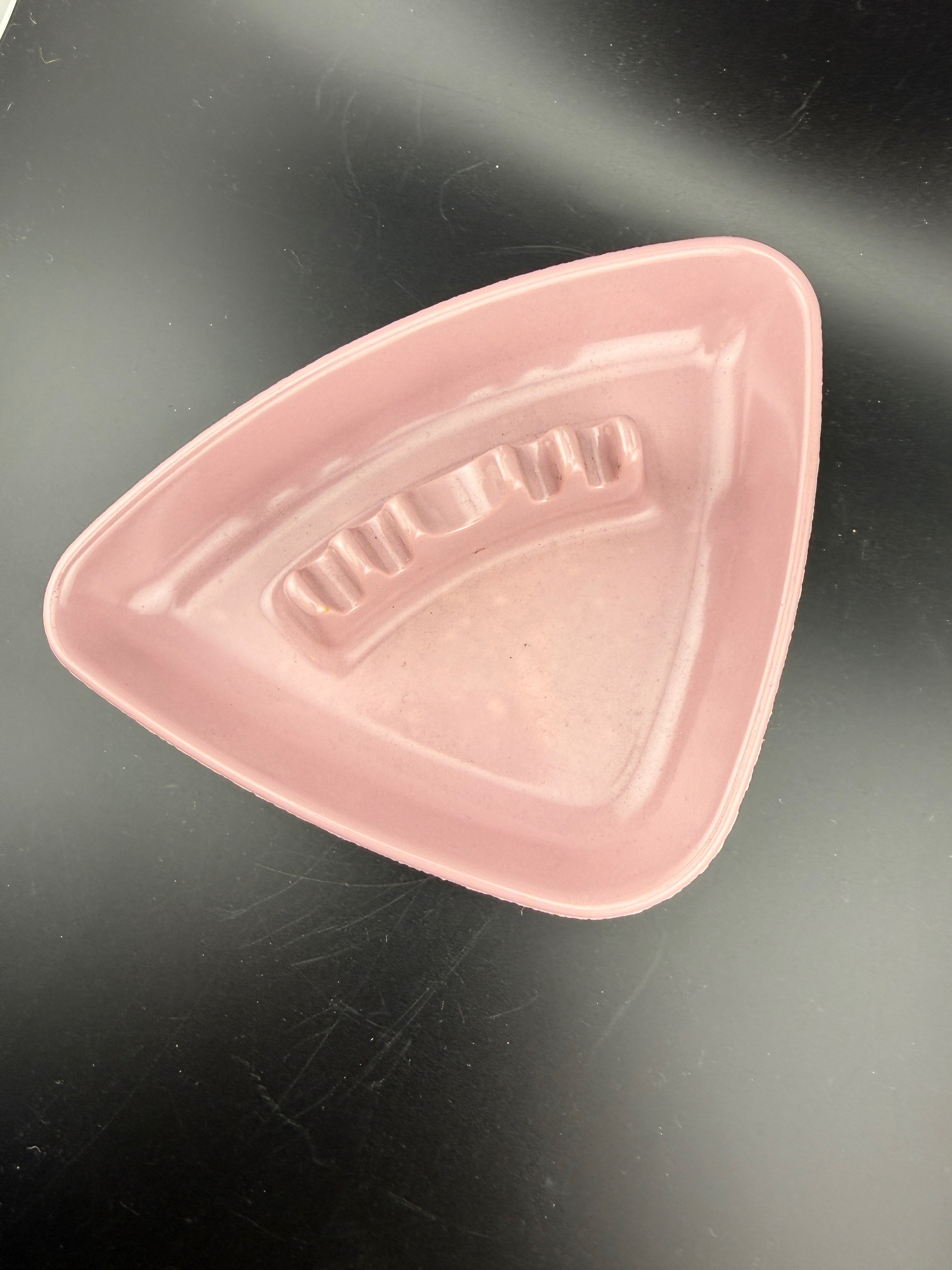 Des-Line Pink Ceramic Ashtray — Atomic Age Triangular, #361, Made in USA, 1950s